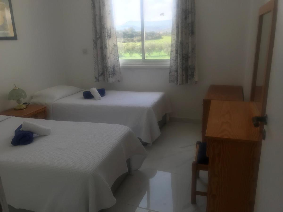 Latchi Holiday Flat Polis Bagian luar foto